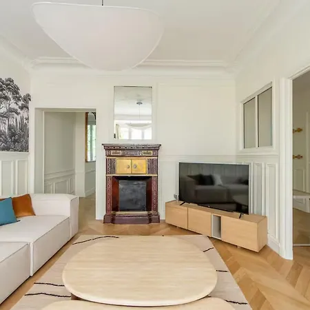 Villa Geranimus Quai De Seine *